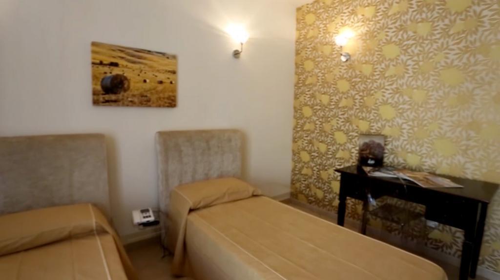 Regalpetra Hotel Racalmuto Buitenkant foto